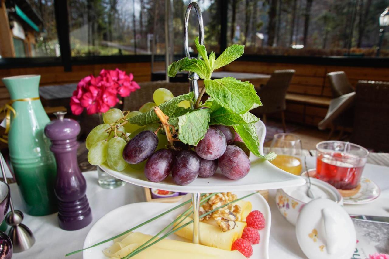 Waldruhe - Bett, Fruehstueck & Ein Laecheln Bed & Breakfast บาดเอาส์ซี ภายนอก รูปภาพ