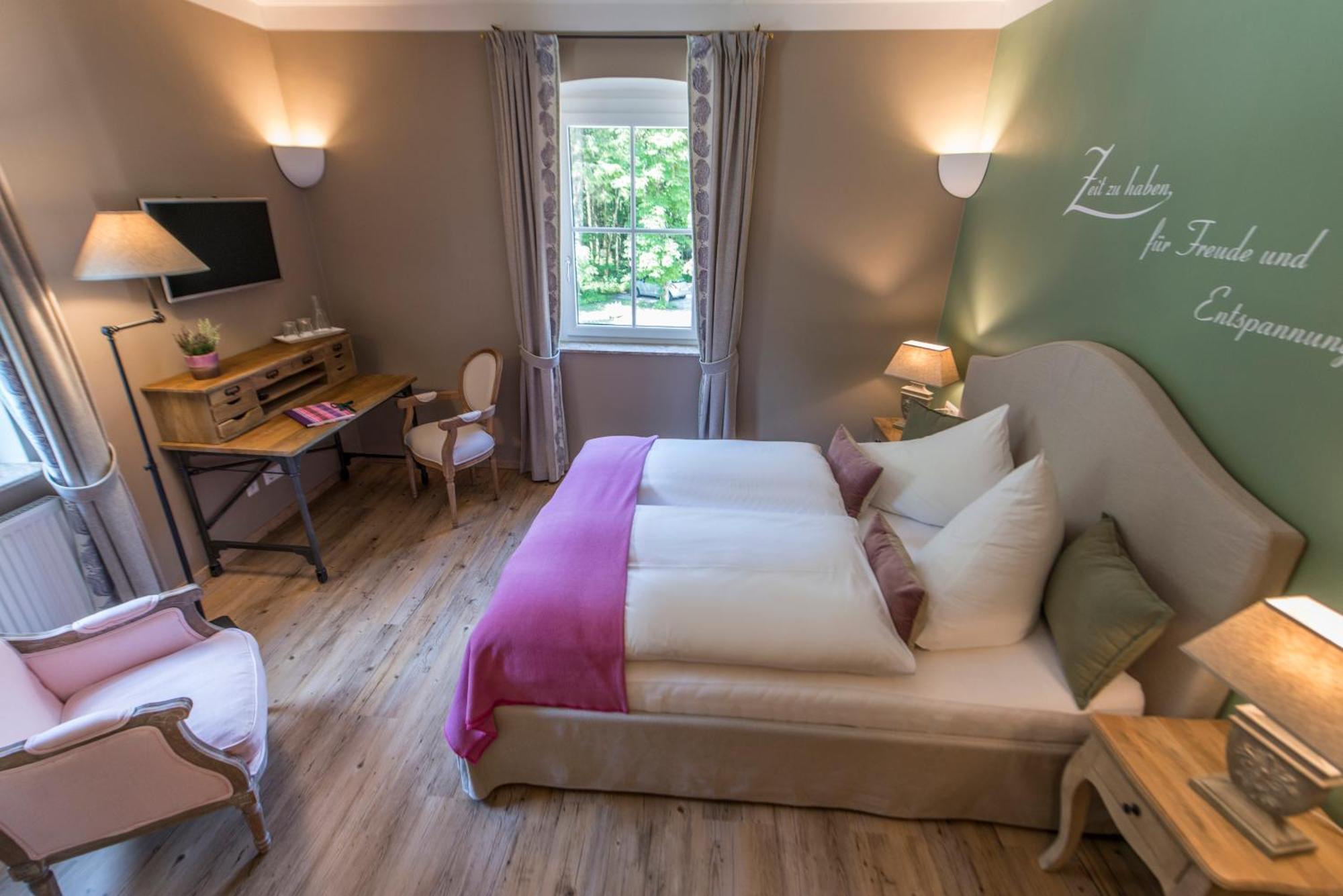 Waldruhe - Bett, Fruehstueck & Ein Laecheln Bed & Breakfast บาดเอาส์ซี ภายนอก รูปภาพ