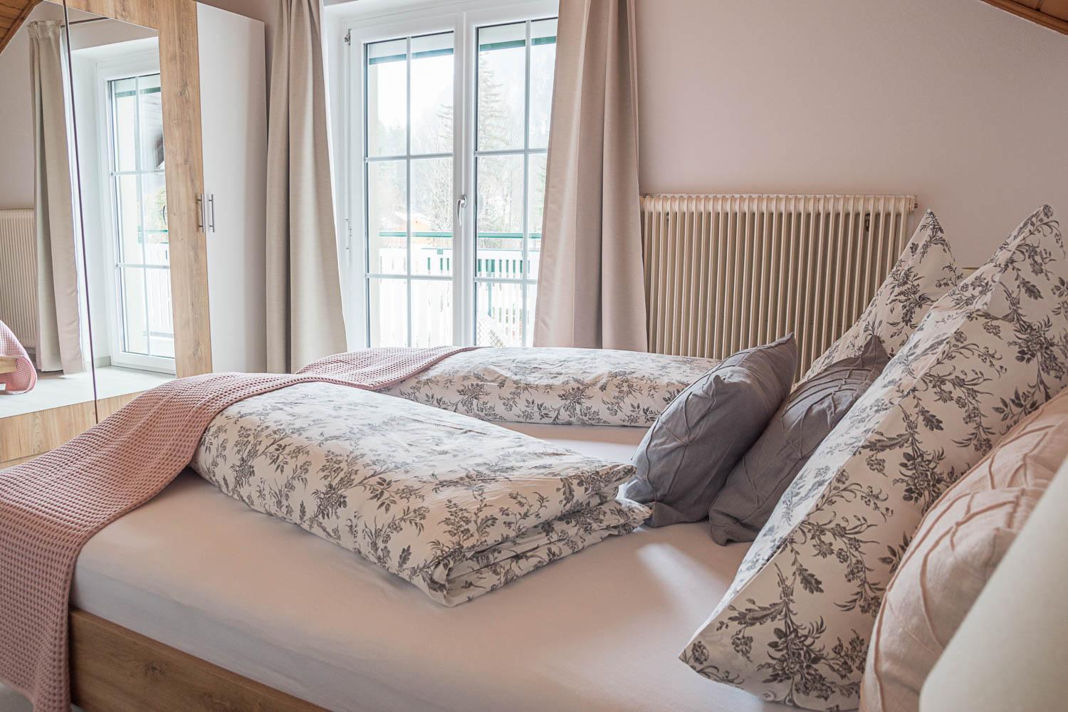 Waldruhe - Bett, Fruehstueck & Ein Laecheln Bed & Breakfast บาดเอาส์ซี ภายนอก รูปภาพ