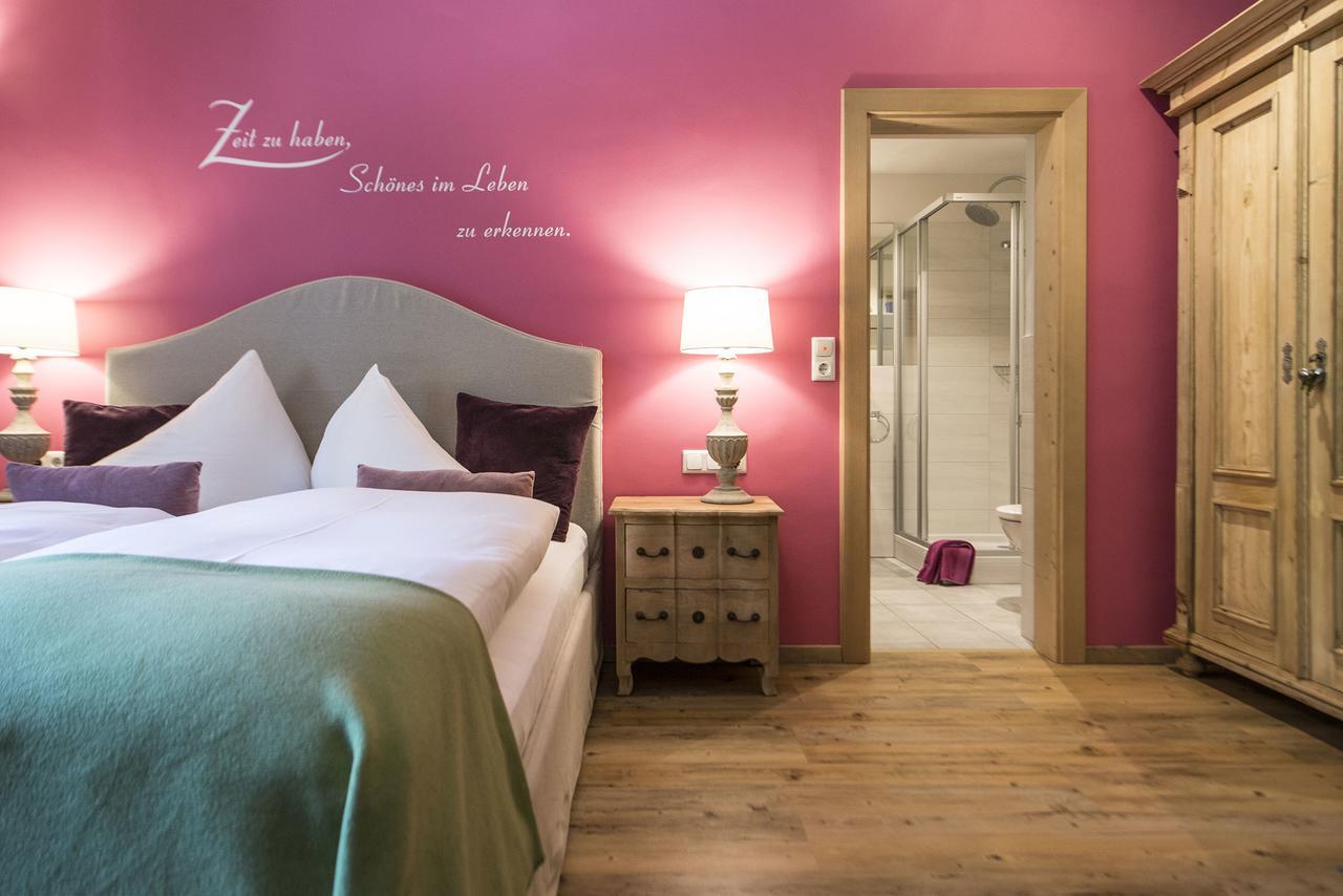 Waldruhe - Bett, Fruehstueck & Ein Laecheln Bed & Breakfast บาดเอาส์ซี ภายนอก รูปภาพ