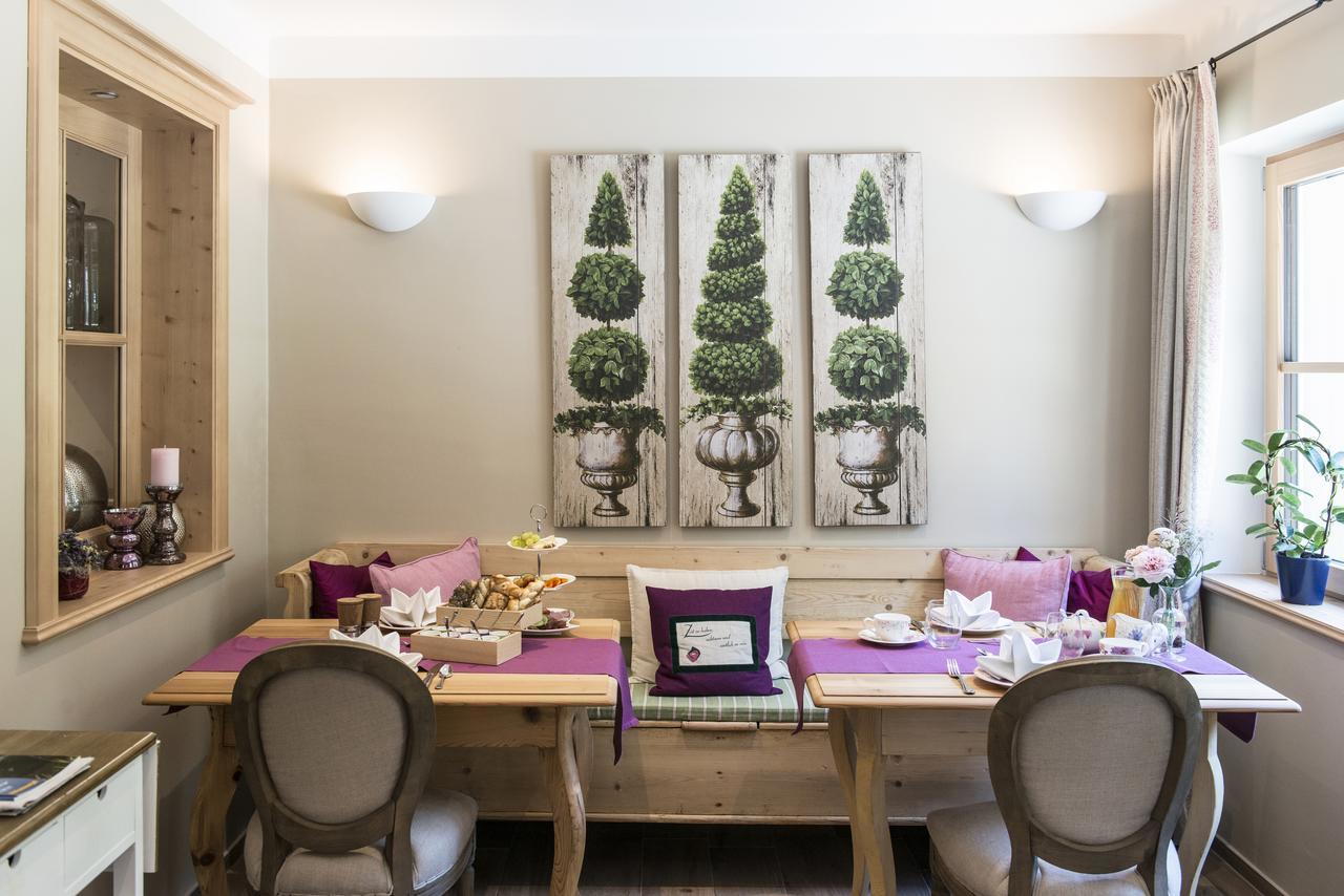 Waldruhe - Bett, Fruehstueck & Ein Laecheln Bed & Breakfast บาดเอาส์ซี ภายนอก รูปภาพ